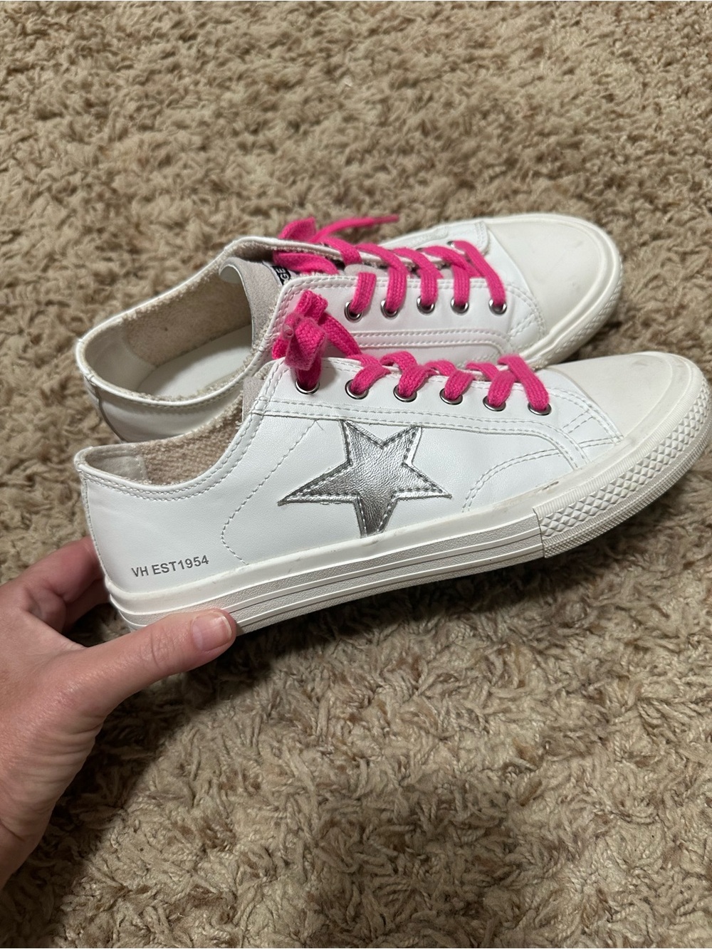 Vintage Havana White Sneakers with Silver Star and Pink Laces